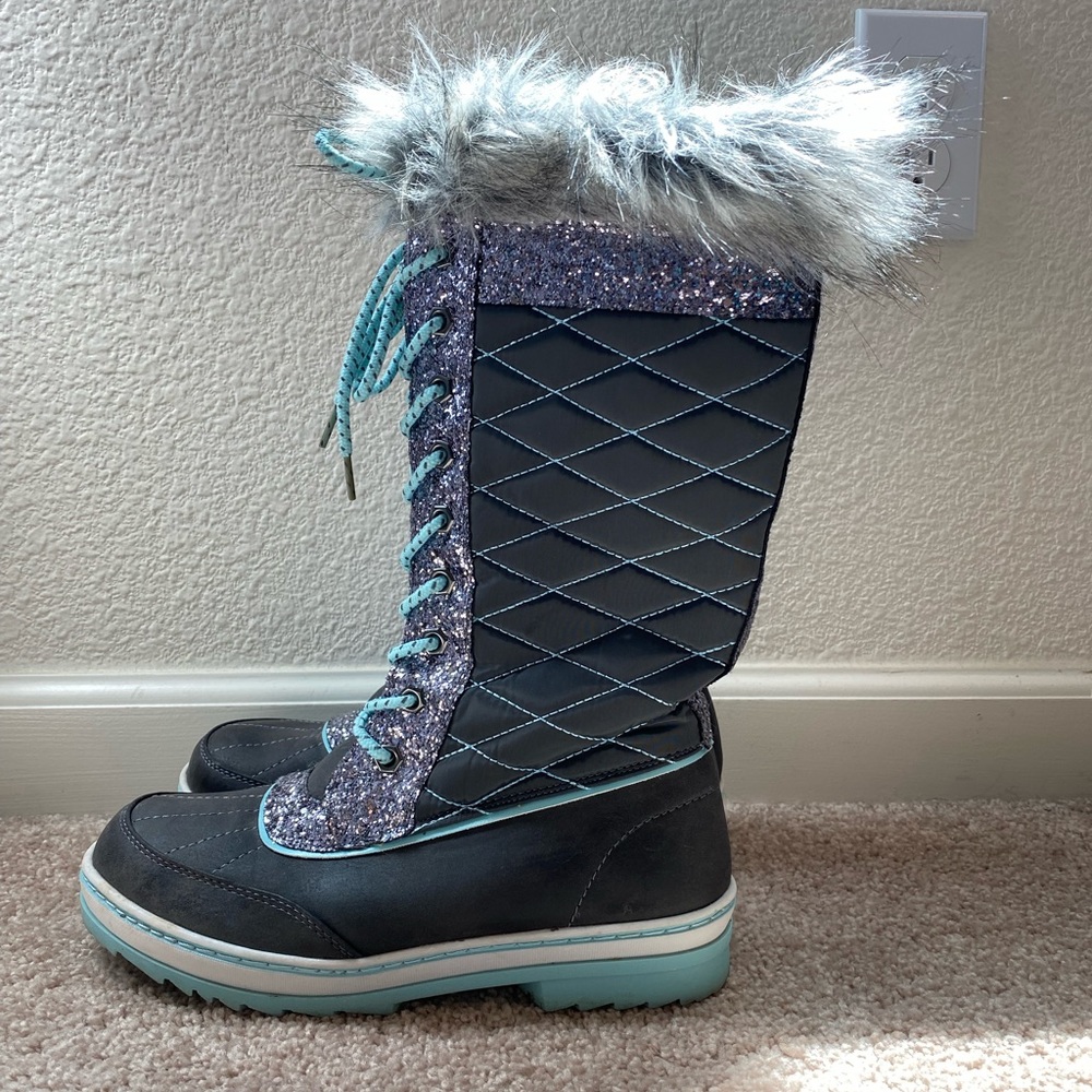 Winter boots